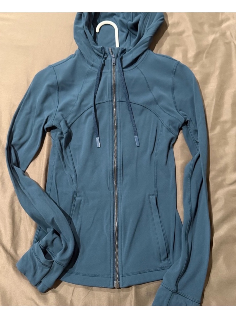 LULULEMON DEFINE HOODED NULU JACKET
